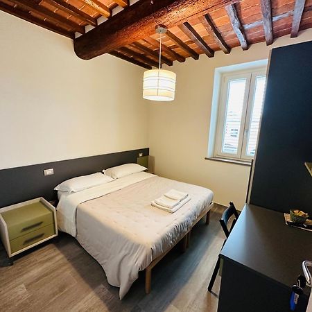 Locazione Turistica Rania Hotel Лука Екстериор снимка