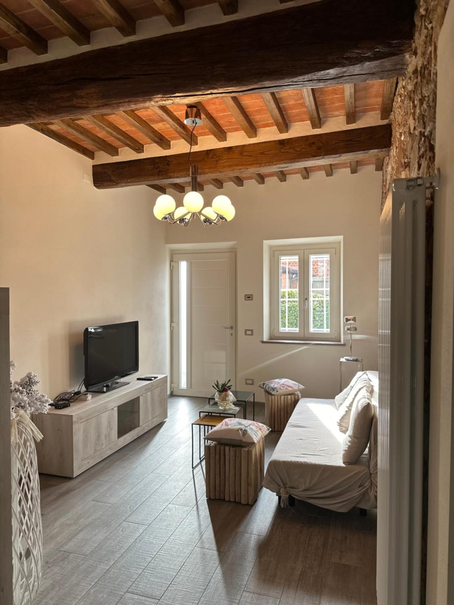 Locazione Turistica Rania Hotel Лука Екстериор снимка