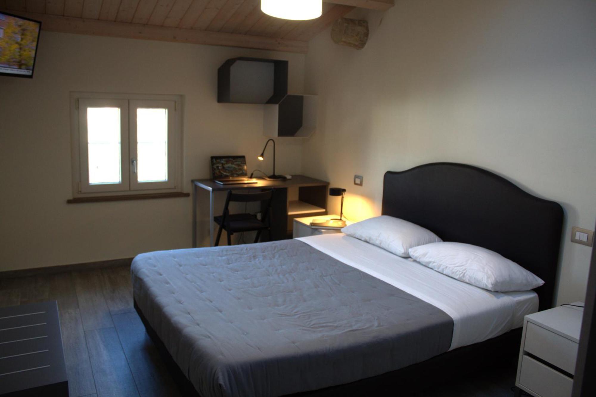 Locazione Turistica Rania Hotel Лука Екстериор снимка